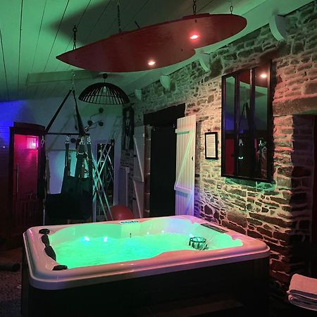 Love Room Donjon Dol In Love Bdsm Dol-de-Bretagne Bagian luar foto