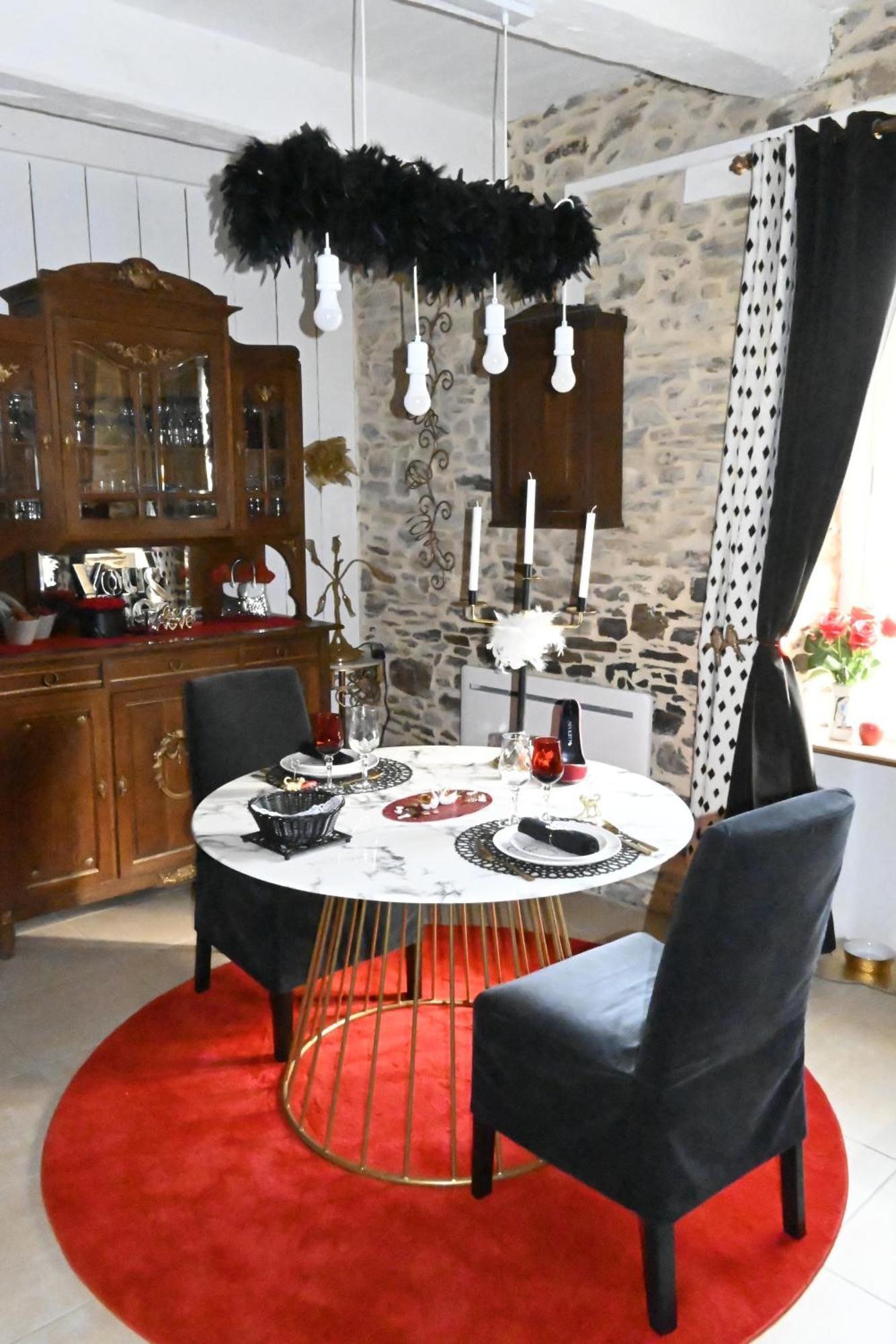Love Room Donjon Dol In Love Bdsm Dol-de-Bretagne Bagian luar foto